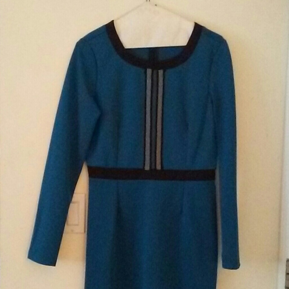 Kardashian LS dress
